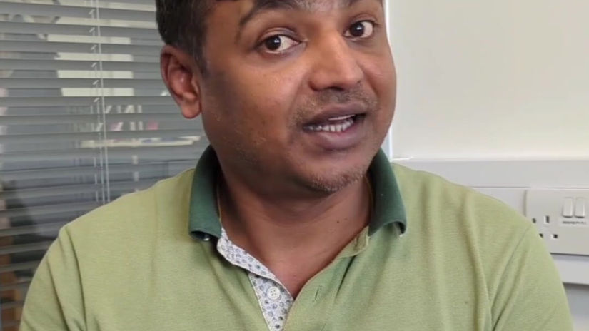 हिंदी (Hindi)